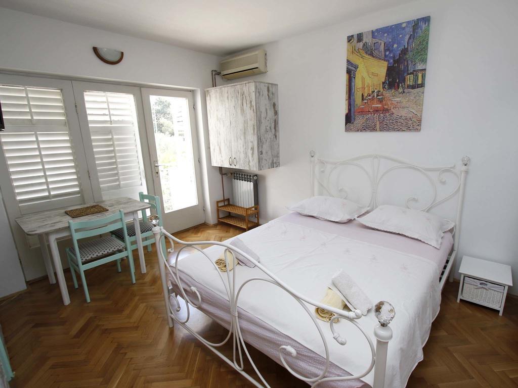 Apartments Srdjan Makarska Buitenkant foto